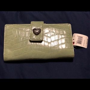 Pretty multi pocket wallet